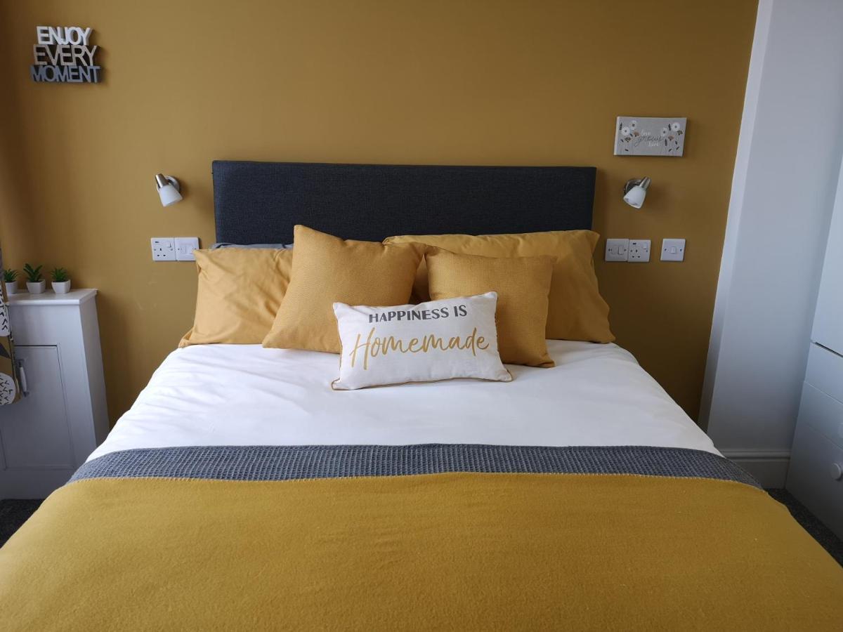 Mandela House Apartments Kirkcaldy Eksteriør billede